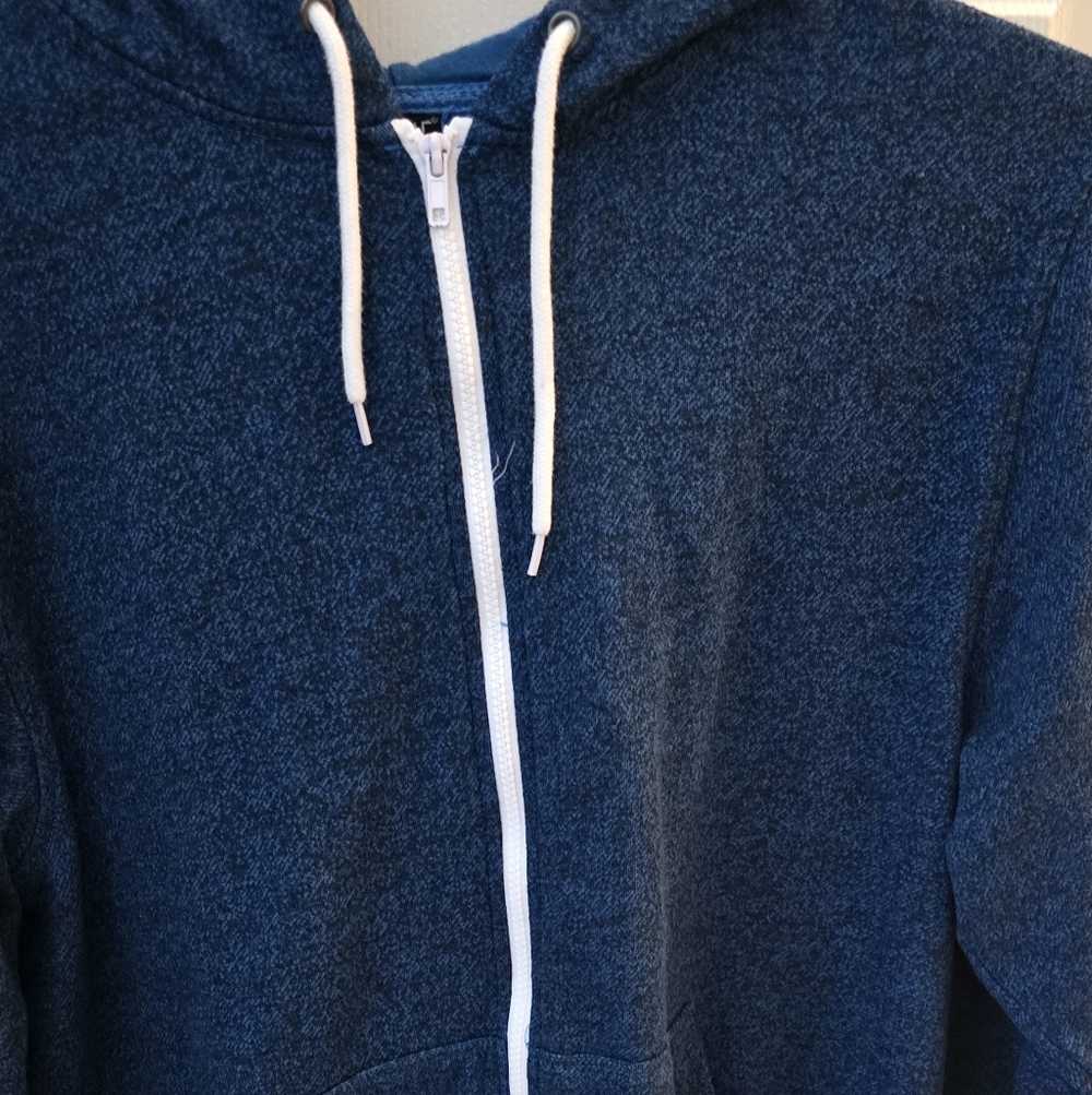 Zine Clothing Blue Hoodie View 4